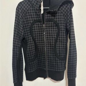 Lululemon Scuba Athletica Black Zip-Up Hooded Jacket size 8